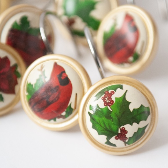 Set of 12 Vintage Christmas Wooden Shower Curtain Hooks - Picture 3 of 6